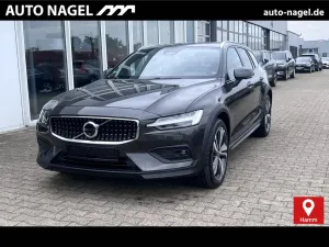 Volvo V60 Cross Country B4 Ultimate