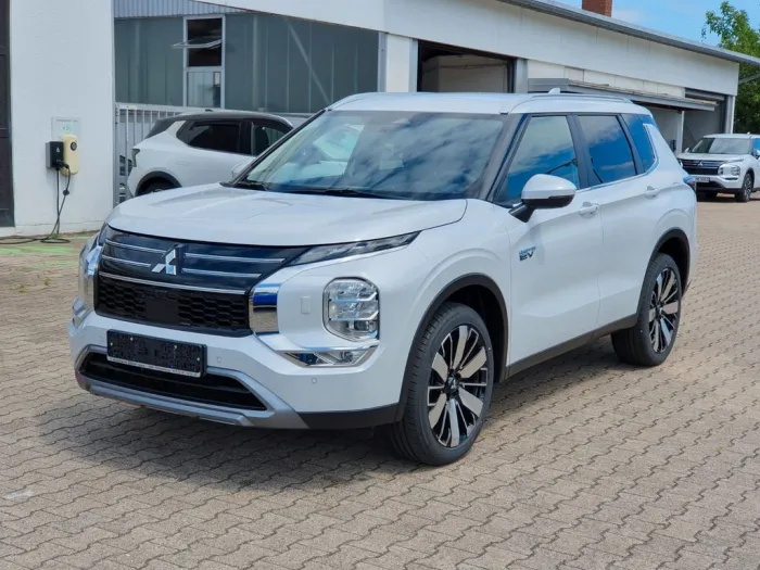 Mitsubishi Outlander 2.4 PHEV 4WD Intro Edition