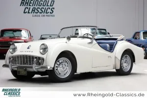 Triumph TR3A neues Interieur