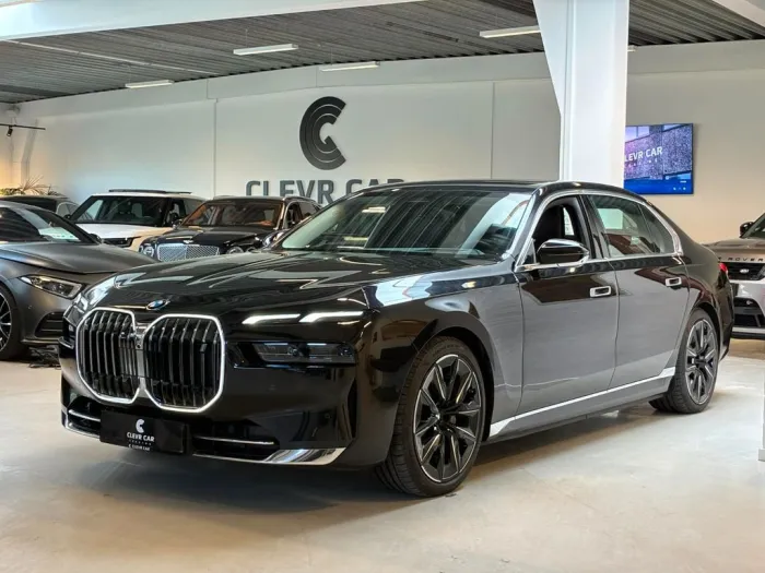 BMW i7 eDrive 50+ACC+PANO+B&W+360+MEMO+HUD+LUFT+SOFT