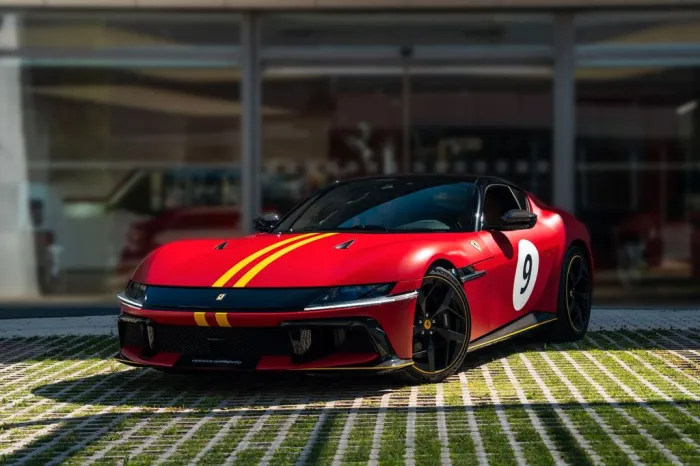 Ferrari 12Cilindri