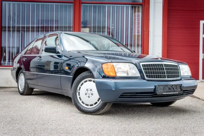 Mercedes-Benz S 320