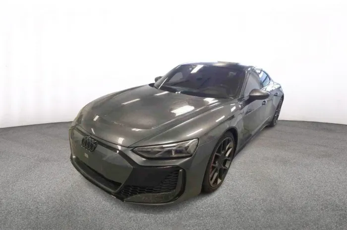 Audi e-tron GT RS performance CARBON TRAUMAUSSTATTUNG