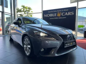 Lexus IS 300h Executive Line LED NAV SHZ