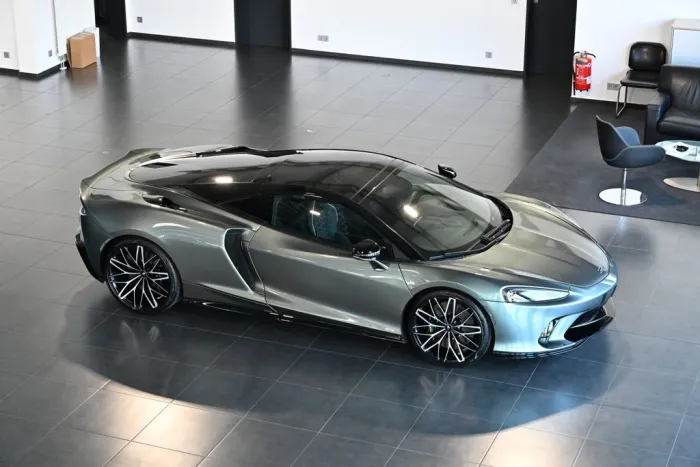 McLaren GTS