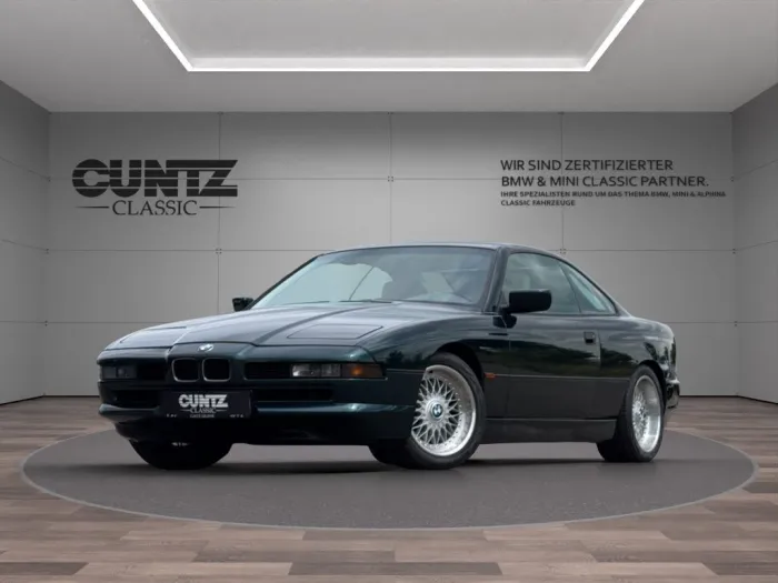 BMW 840 KLASSIKER IN SELTENER FARBKOMBI