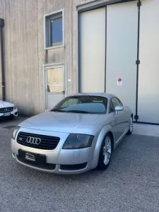 Audi TT Coupé 1.8 225 CV quattro