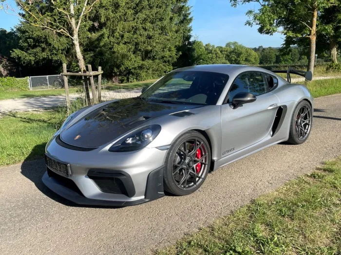 Porsche Cayman GT4 RS Weissach -Lift - Vollschalensitze