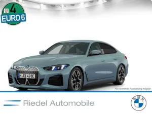 BMW i4 eDrive40 M Sportpaket*DAPro*adapLED*eSitze*