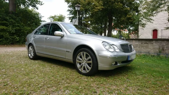 Mercedes-Benz Mercedes Benz C-Klasse 240 4matic W203