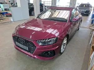 Audi RS4 AVANT BLACK/ACC/HuD/PANO/360°/RS-AGA/280KM/H