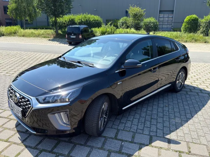 Hyundai IONIQ -PREMIUM VOLLAUSSTATTUNG- PLUG-IN HYBRID 