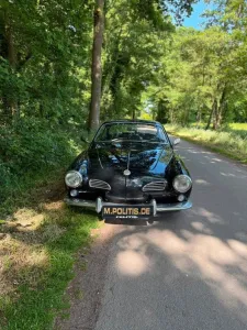 Volkswagen Karmann Ghia