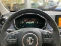 MG EHS Luxury Plug-in Hybrid DISTR KAMERA SPUR PDC