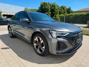 Audi Q8 e-tron Sportb. 55 q S-Line 360° Memory