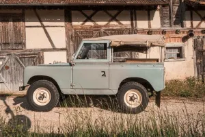 Land Rover Santana Serie II