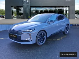 DS Automobiles Nº4 Étoile + Alcantara Hybrid 145