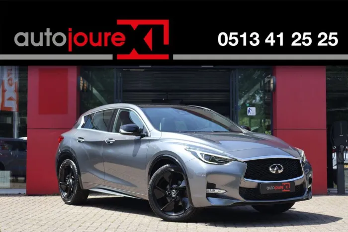 Infiniti Q30 1.6 T Sport - Origineel NL - Panoramadak - B