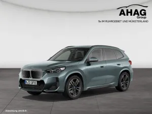 BMW iX1 eDrive20 M Sport AHK H/K HUD 360° ACC el.Sit