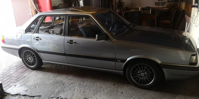 Audi 90