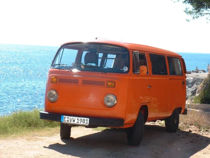 Volkswagen T2b  Zerlegtes Restaurationsobjekt