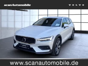 Volvo V60 CC Plus AWD Bluetooth LED Vollleder Klima