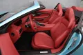 Aston Martin DB12 Volante 1. Hand