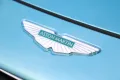 Aston Martin DB12 Volante 1. Hand