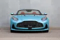 Aston Martin DB12 Volante 1. Hand