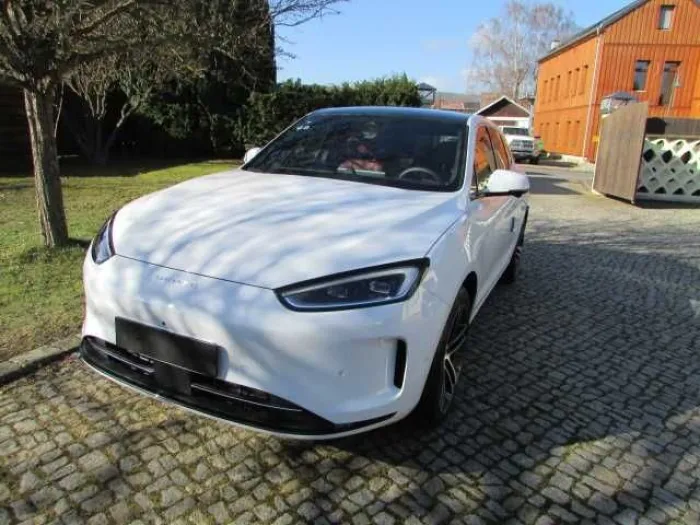 DFSK Seres 5 EV  530 km Ultimate High Performance Exe