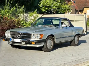 Mercedes-Benz SL 560 Cabrio H und Tüv. Neue Verdeck