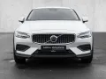 Volvo V60 Cross Country B4 AWD Plus LED