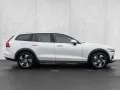 Volvo V60 Cross Country B4 AWD Plus LED