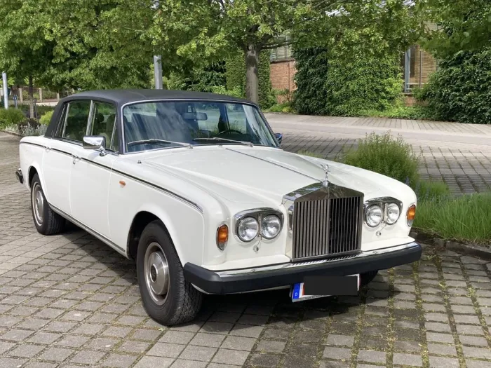 Rolls-Royce Silver Wraith II