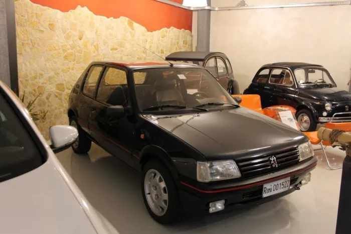 Peugeot PEUGEOT2051.93porteGTI