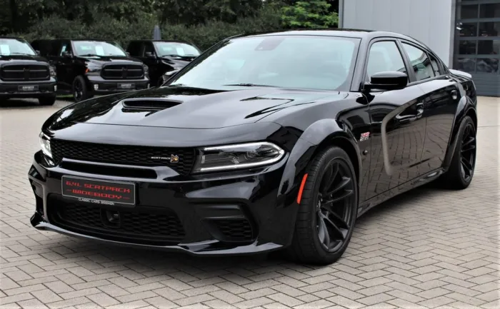 Dodge Charger 6.4L ScatPack Widebody, 1. Hand
