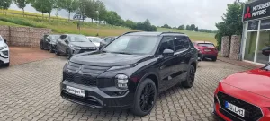 Mitsubishi Outlander 2.4L PHEV Black 8Jahre Garantie