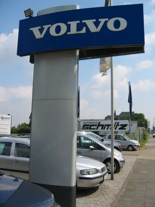 Volvo EX40 Black Edition Ultra Extended Range AHK