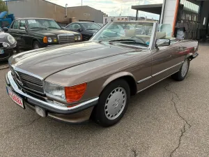 Mercedes-Benz SL 560