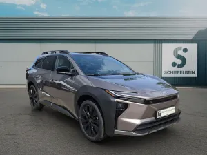 Toyota bZ4X Touring AWD Lounge - NAVI+360°+Matrix+eHk