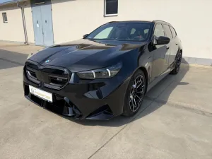 BMW M5 Touring 360 DR.ASS.PRO AHK PANO SITZBELÜFT