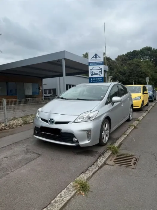 Toyota Prius 1.8 Hybrid Top Zustand TÜV 11/27 Ba