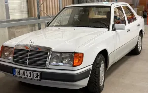 Mercedes-Benz E 260