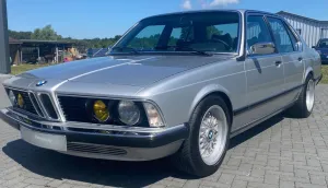 BMW 730