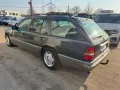 Mercedes-Benz 200-serie **W124-E250TD**