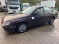 Toyota Carina E **2.0 PETROL-ESSENCE**