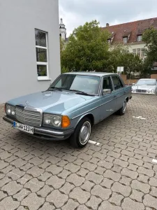 Mercedes-Benz W123 Automatik Klima elektr. Fensterh. Tüv...