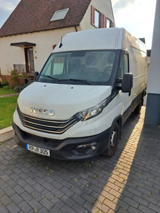 Iveco Daily 1 Hand von Privat 25 500