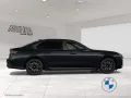 BMW M760e xDrive M Sky Lounge Massage B&W