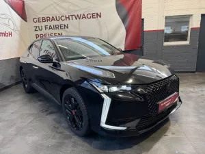 DS Automobiles DS4 DS 4 Performance Line +